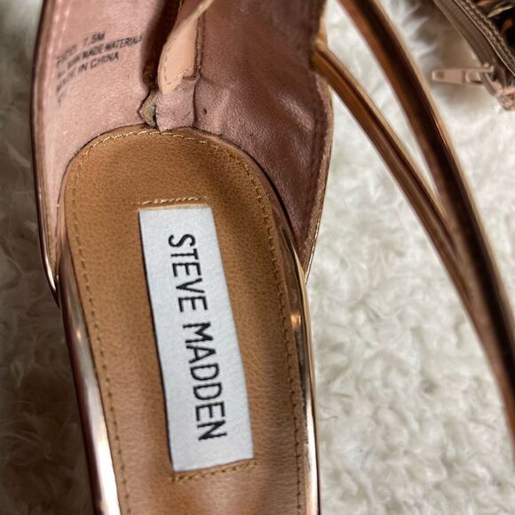 Steve Madden FICO Rose gold straps Sandals back zipper heels SZ7.5 - Picture 9 of 10